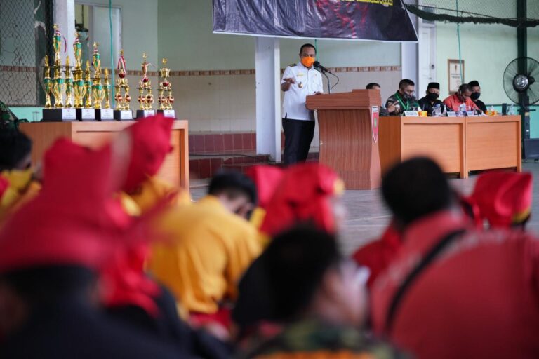 Saksikan Festival Pencak Silat Kodam XIV Hasanuddin 3 Saksikan Festival Pencak Silat Kodam XIV Hasanuddin