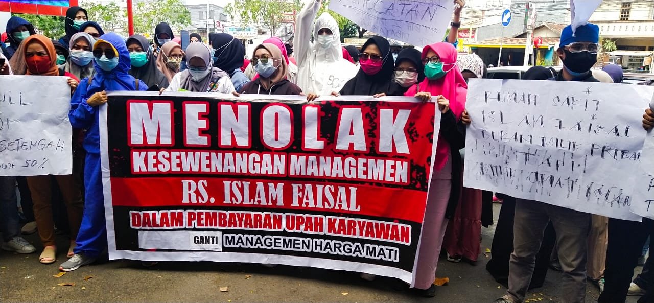 Satpol PP Kawal Aksi Unjuk Rasa Ditengah Pandemi Covid 19 2