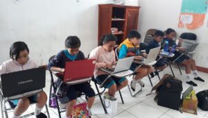 Kepala SD Triesa Wamena: Sistem Download & Go Sangat Membantu Siswa selama PJJ dalam Menghemat Paket Data