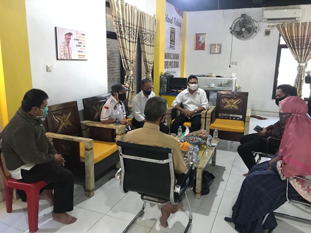 Jelang Pilkada Serentak, Kasat Intelkam Polres Gowa Kunjungi Tokoh Politik 2 Jelang Pilkada Serentak, Kasat Intelkam Polres Gowa Kunjungi Tokoh Politik
