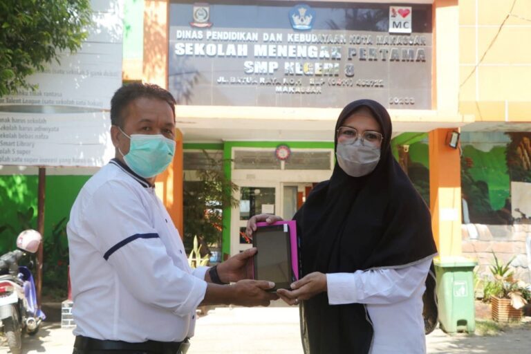 Sekolah Tidak Dapat Tablet Dari Dana BOS Kinejar Bisa Gunakan Dana BOS Afirmasi 5 Sekolah Tidak Dapat Tablet Dari Dana BOS Kinejar Bisa Gunakan Dana BOS Afirmasi