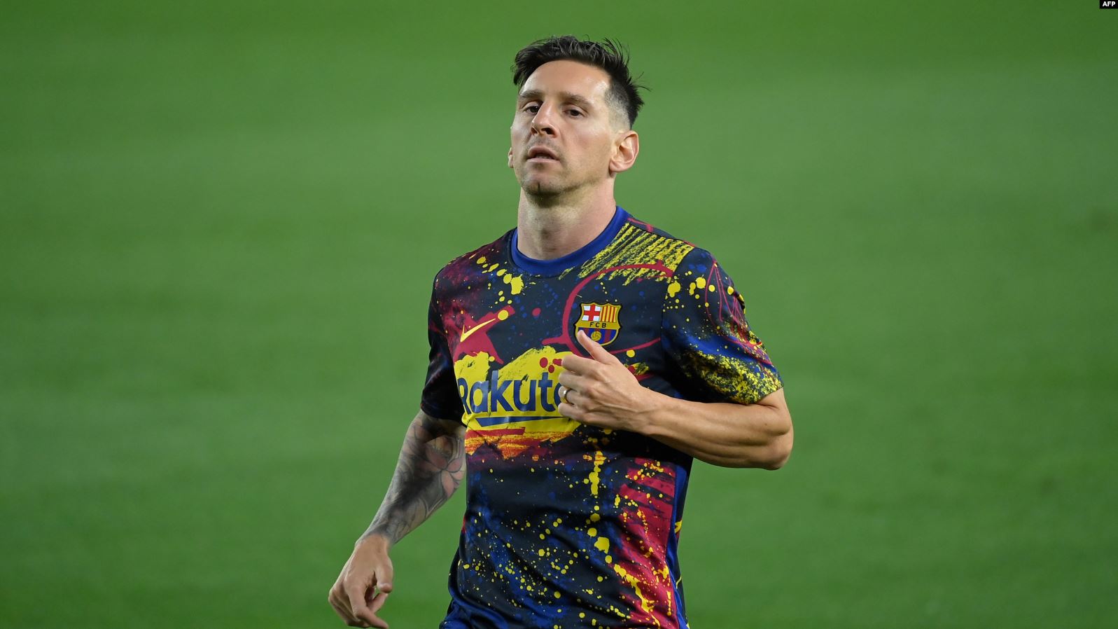 Messi Masih Terikat Kontrak