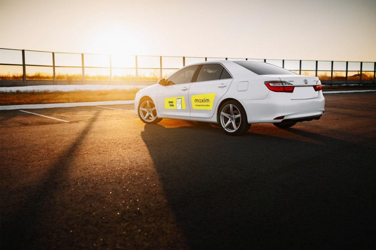 Pergi-pergi bersama Maxim Rent a Car, Serasa Naik Mobil Pribadi