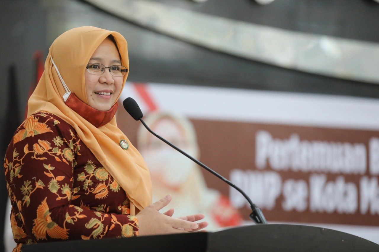 Gelar Lomba Senam Covid-19, DWP Kota Makassar Tuai Pujian