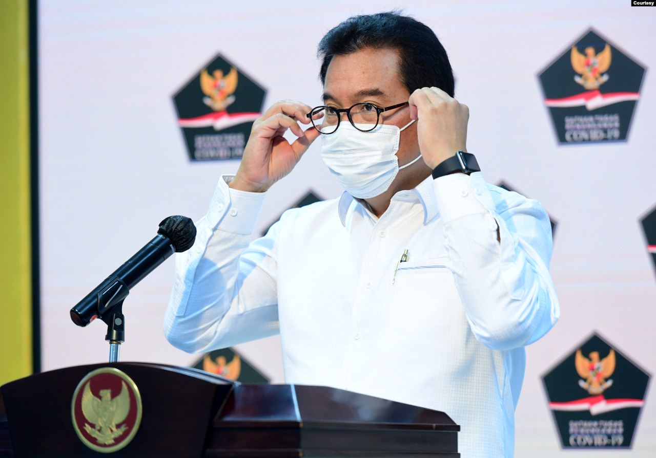 PSBB Ketat Mulai 14 September, Dilarang Kerumunan Lebih dari Lima Orang 7 Juru Bicara Satgas Nasional Penanganan Covid 19 Prof. Wiku Bakti Bawono Adisasmito