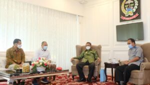 Terima Ketua KPU Sulsel, Gubernur Tegaskan Pencairan Anggaran Pilkada Segera dilakukan