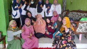 Penyuluh Lapangan KB dan PPKBD di Bajeng Gowa Kumpul di Desa Panciro