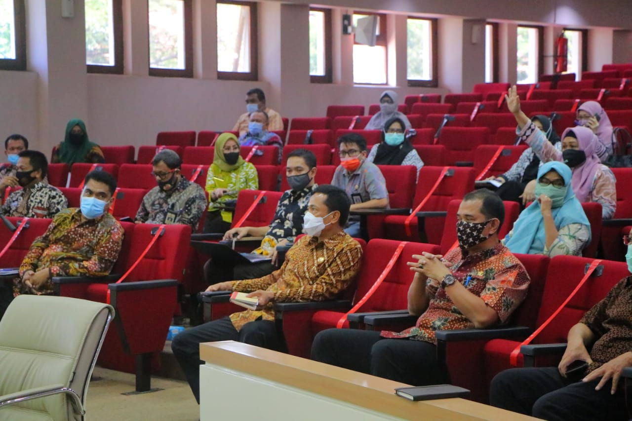 Prof Rudy Ingatkan Seluruh Kadis Tidak Terkontaminasi Gerakan Politik 2 Prof Rudy Ingatkan Seluruh Kadis Tidak Terkontaminasi Gerakan Politik