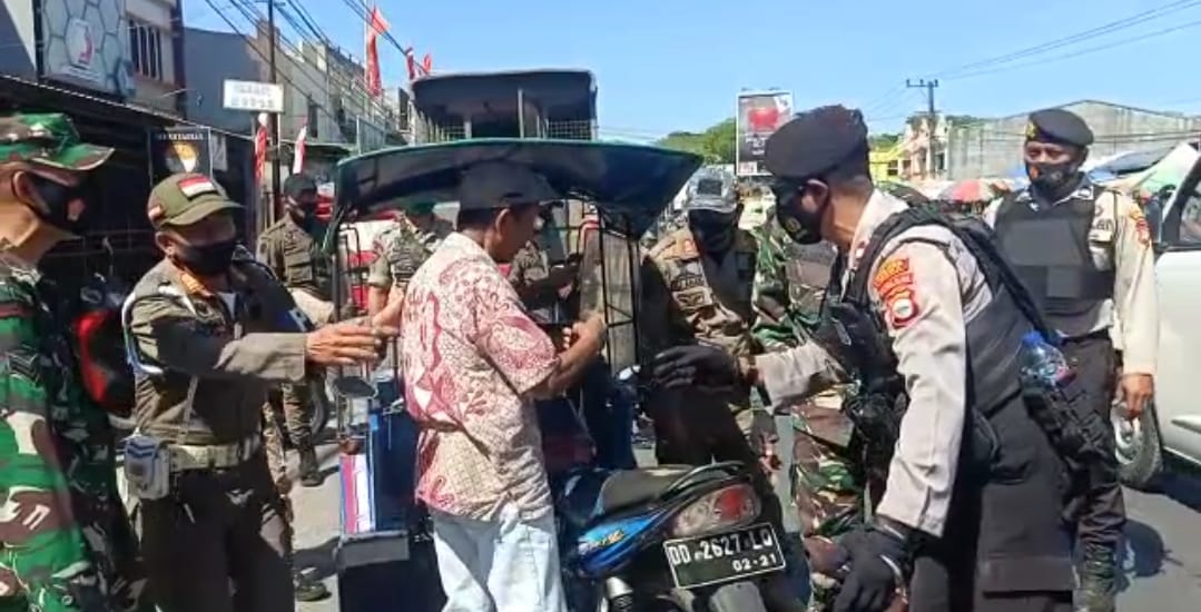 Perda Wajib Masker Disahkan, Tim Patroli Gabungan Gowa Intens Beri Edukasi