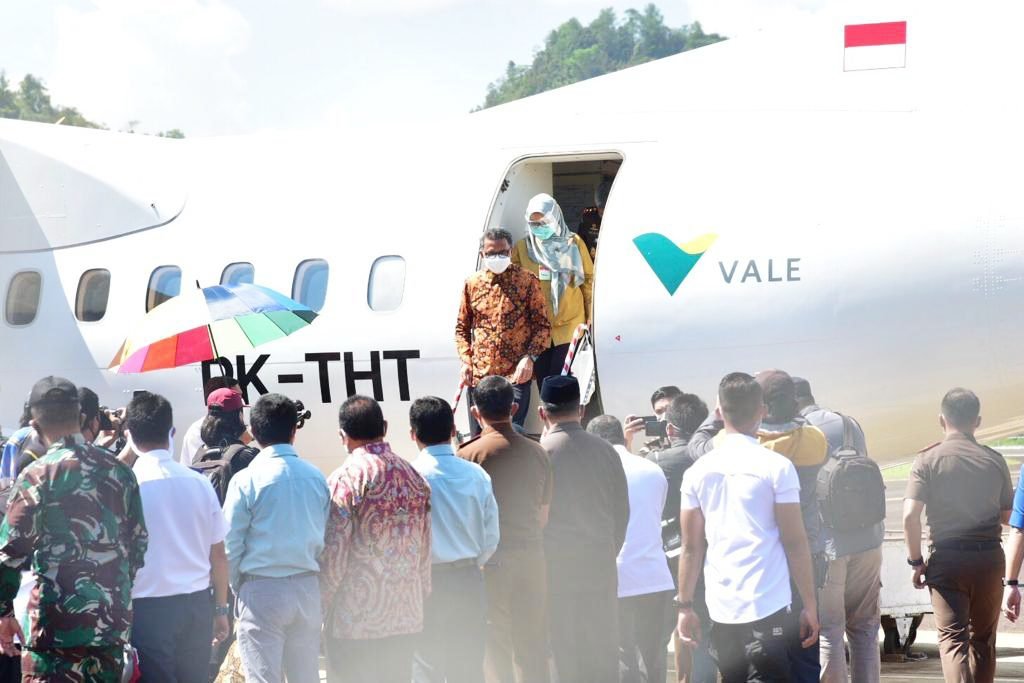 Gubernur Minta Bandara Vale Diserahkan ke Pemprov Sulsel