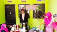 Mengenal Bunga Rosella dan Manfaatnya