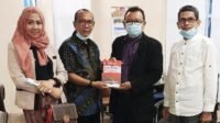 Buku Karya Anggota Koodinator Forum Dosen Diserahkan ke Rektor PTN & PTS – Kepala LLDIKTI IX