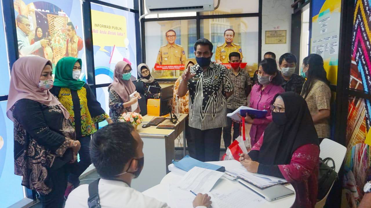 Disperin Sulsel Terima Visitasi Tim Penilai Monev Keterbukaan Informasi Badan Publik Tahun 2020 1 Disperin Sulsel Terima Visitasi Tim Penilai Monev Keterbukaan Informasi Badan Publik