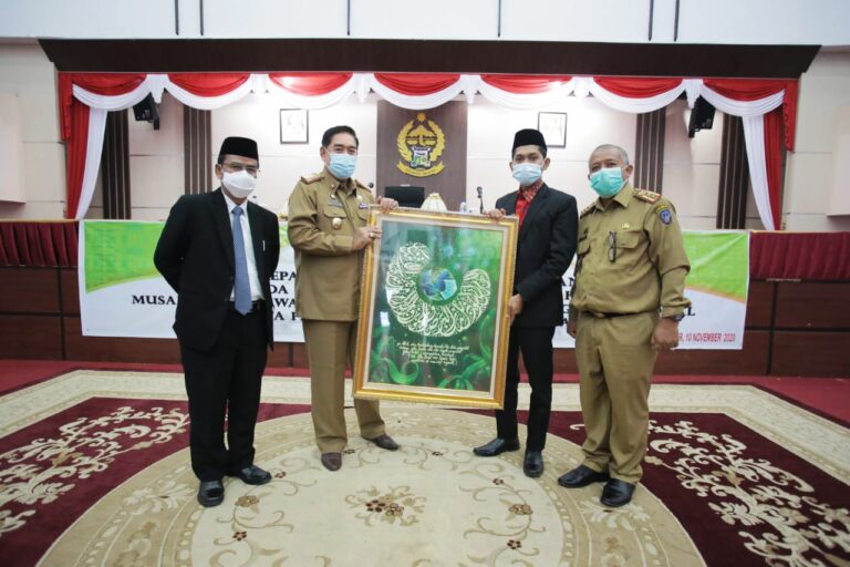 Pemprov Optimis Kafilah Sulsel Juara di Ajang MTQ Tingkat Nasional di Padang 2 Pemprov Optimis Kafilah Sulsel Juara di Ajang MTQ Tingkat Nasional di Padang