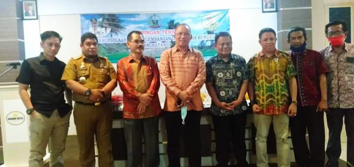 Kadis PMD Perkuat Bumdes dalam Pengelolaan Rest Area dan Dorong Pembangunan Pertashop 2 Kadis PMD Perkuat Bumdes dalam Pengelolaan Rest Area dan Dorong Pembangunan Pertashop