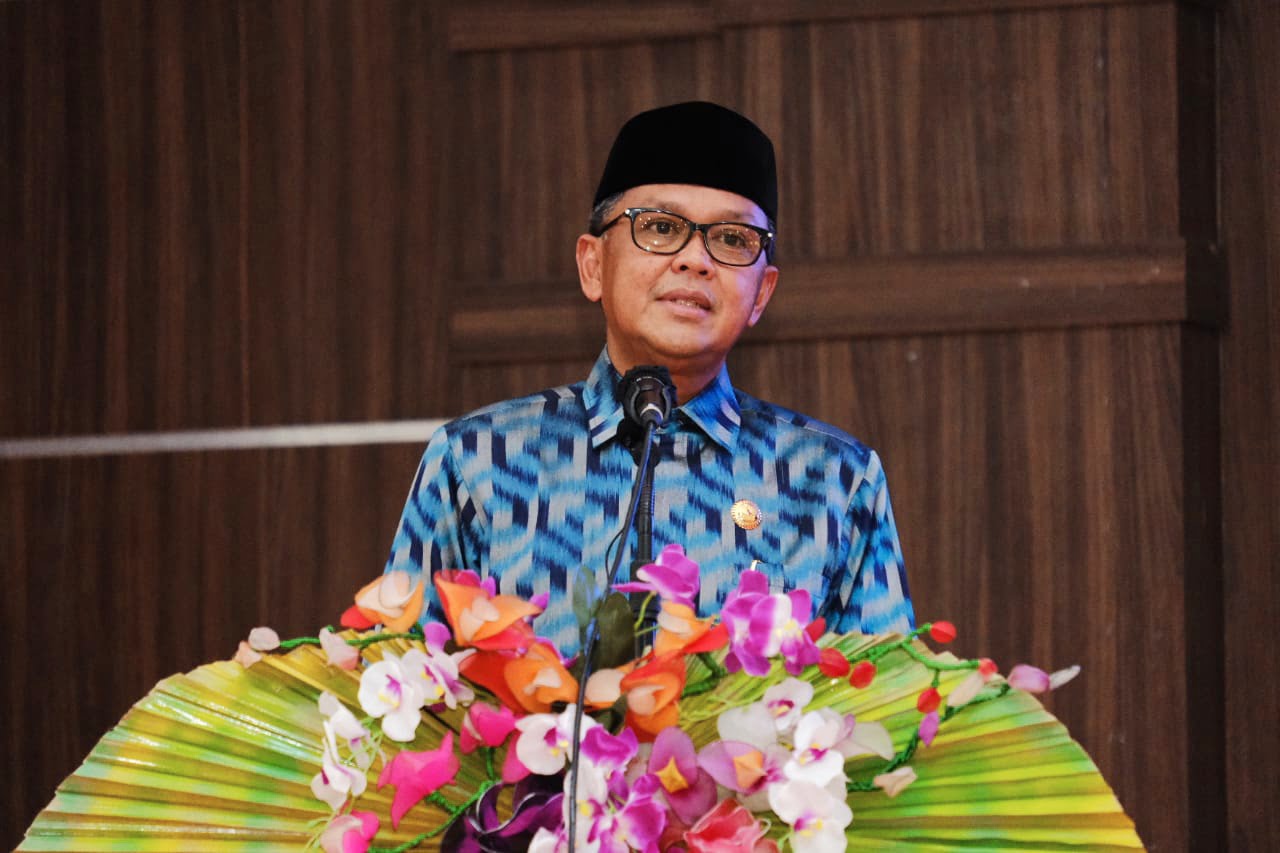 Gubernur akan Beri Insentif Bagi 10 Ribu Guru Mengaji