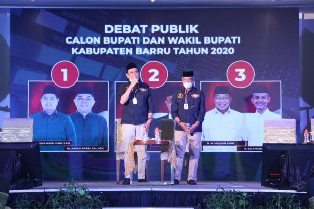 debat publik kedua pilkada barru hanya dihadiri suardi salehaska mappe kfw