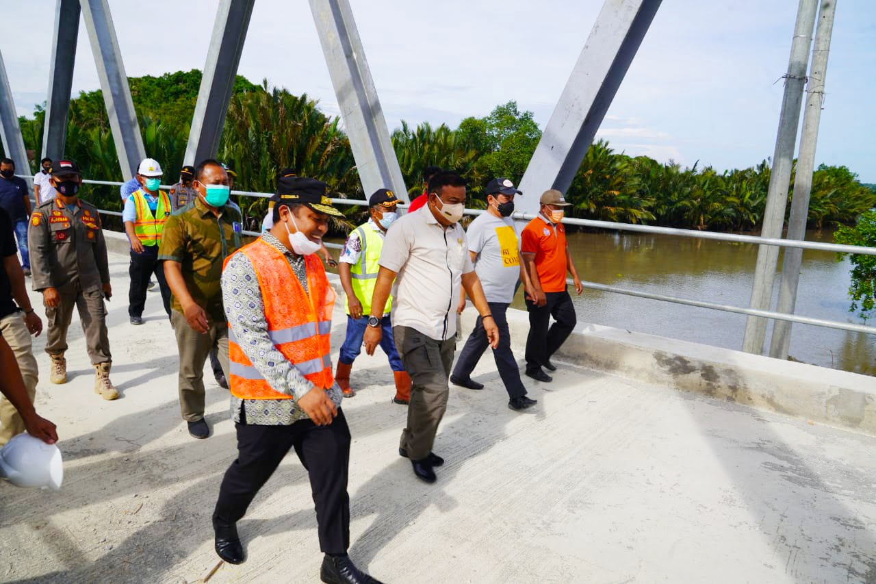 Jembatan Penghubung Bone-Wajo Telah Rampung