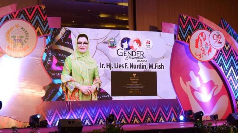 Di PHI, Ketua TP PKK Sulsel Raih Penghargaan Kategori Gender Champion Award 5 WhatsApp Image 2020 12 20 at 16.16.28