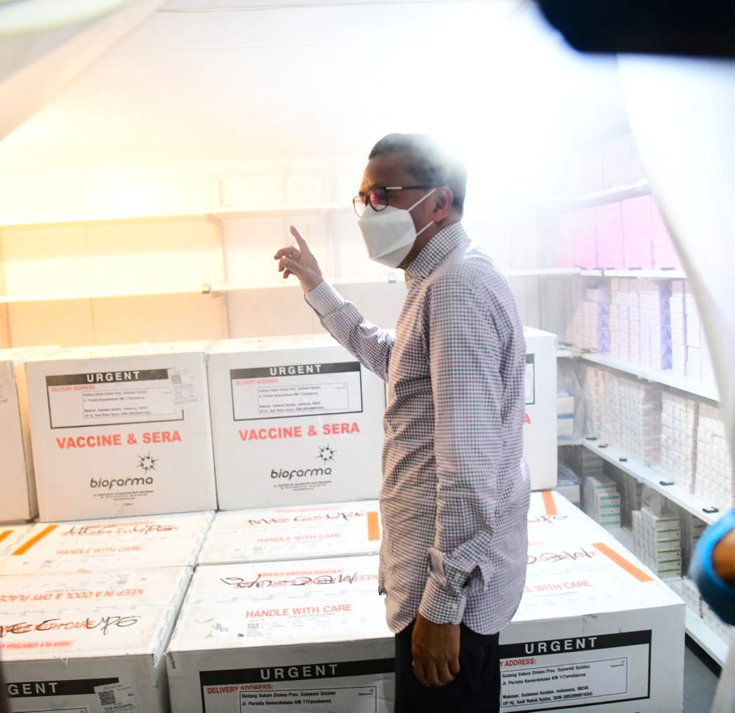 Tinjau Gudang Penyimpanan Vaksin Covid-19, Nurdin Abdullah: Tidak Usah Ragu