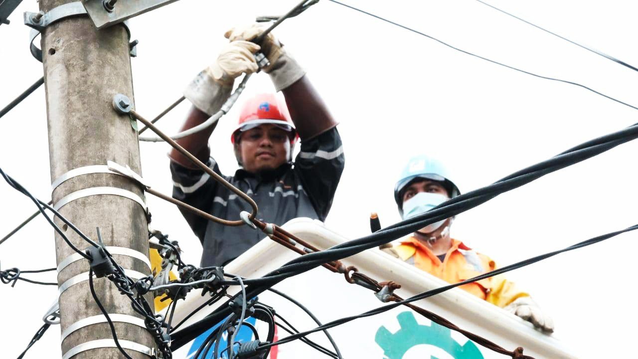 Percepat Pemulihan Listrik Pasca Gempa Sulbar, PLN Terjunkan 178 Personil