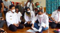 Gubernur Sulsel Pastikan Pengungsi Sulbar Sehat dan Fasilitasi Pemulangan