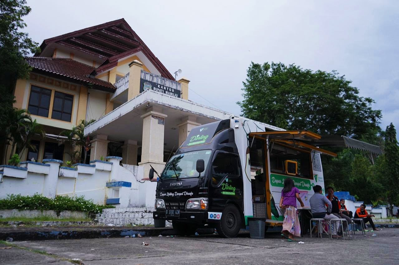 Dapur Keliling Bantu Penuhi Asupan Gizi Korban Gempa Sulbar