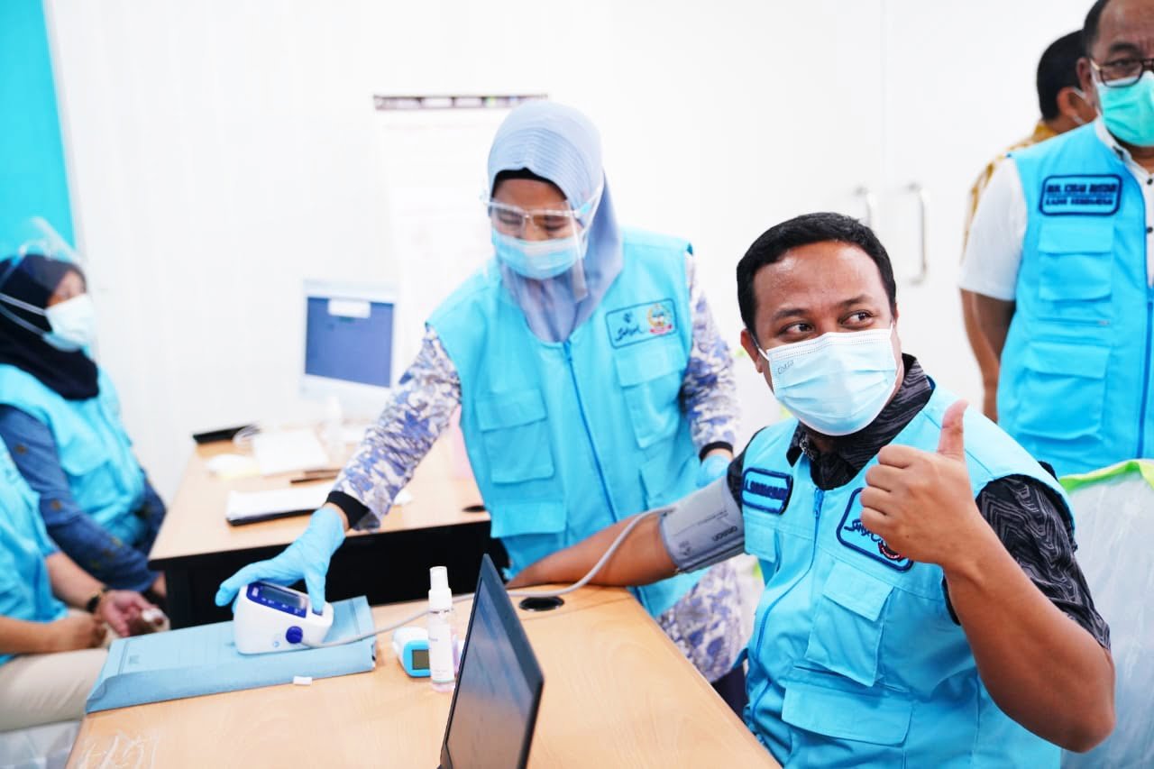 Wagub Sulsel Minta Masyarakat Tidak Ragu di Vaksin Covid-19