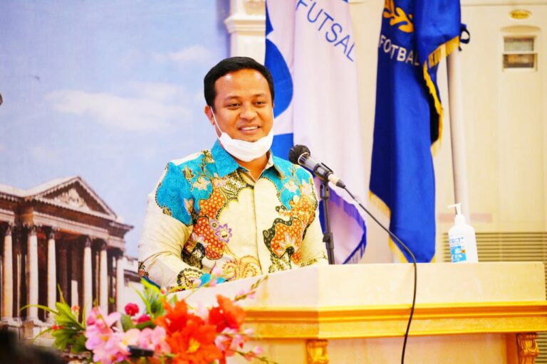 Buka Kongres AFP, Wagub Sulsel: Olahraga Jangan Dipolitisasi 6 Buka Kongres AFP, Wagub Sulsel: Olahraga Jangan Dipolitisasi