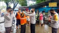 Kasus Positif Covid-19 di Maros Meningkat, Polsek Mandai Kembali Bagi Masker