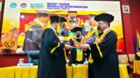Rektor UNM Kukuhkan Bupati Luwu dan 1.000 Wisudawan secara Daring & Luring