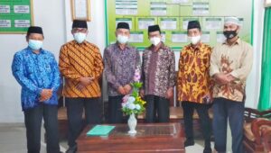 Silaturahmi Ketua MUI, LDII Bone Sampaikan Program Kerja
