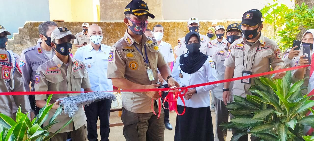 Komandan Satuan (Dansat) Perlindungan Masyarakat (Linmas) Satpol PP Kota Makassar, Irwan, SE, MM