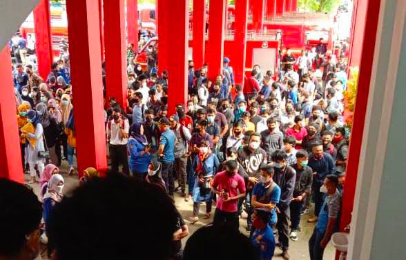 Danton Damkar Akui Sempat Ada Kerumunan Pelamar Pegawai Kontrak