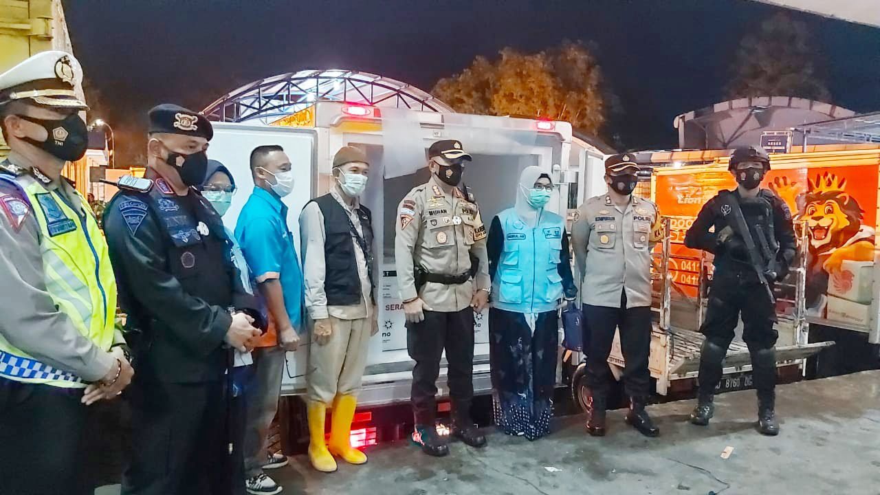 Vaksin Covid-19 Sinovac Tahap Dua Akhirnya Tiba di Sulsel