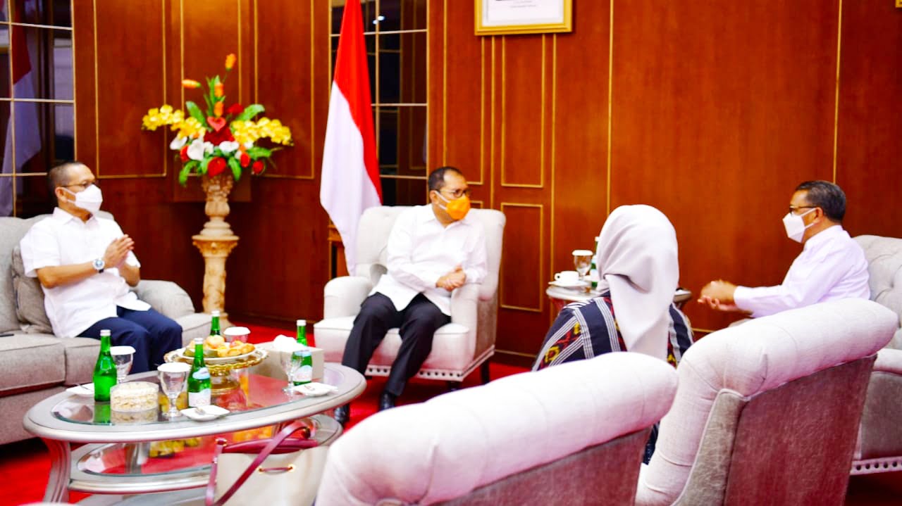 Gubernur: Sosok Danny Pomanto telah banyak berkontribusi Merancang Pembangunan di Sulsel 2 Gubernur: Sosok Danny Pomanto telah banyak berkontribusi Merancang Pembangunan di Sulsel