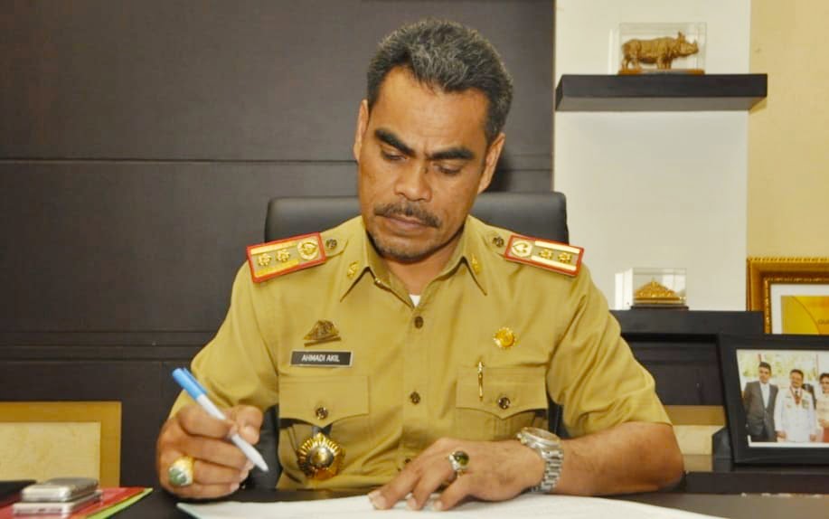 Kadis Perindustrian Laporkan Penyelesaian Pembangunan 2 Rumah Produksi Pemintalan Sutra 2 Rencana Lelang Mesin Pemintal Sutra untuk Soppeng dan Wajo