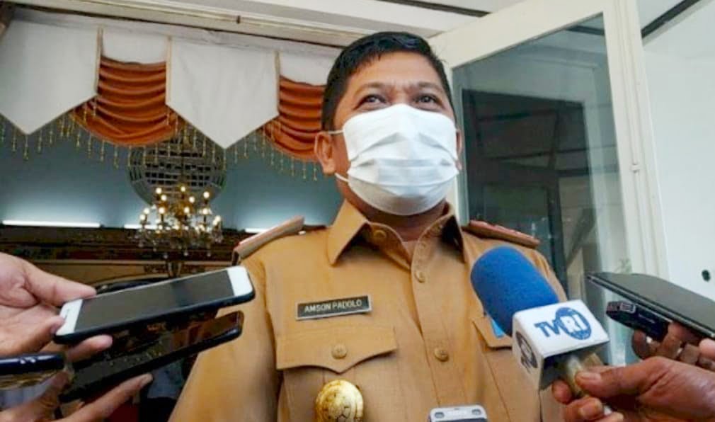 Kepala Dinas Kominfo Sulsel Amson Padolo