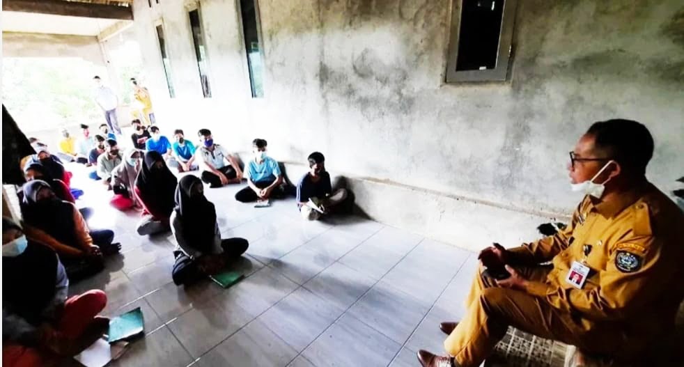 Ini Kisah Kadisdik Sulsel 'Turun Gunung' Pantau PJJ hingga ke Pedalaman