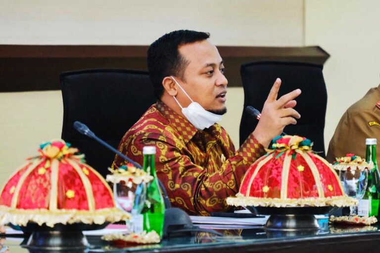 Waspada Penyebaran DBD, Plt Gubernur Sulsel: Terapkan gerakan 4M Plus 4 Plt Gubernur Sulsel Andi Sudirman Sulaiman