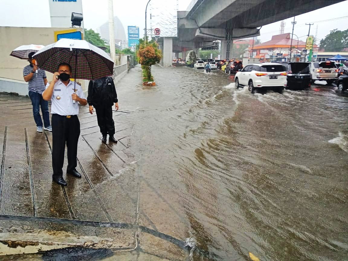 Curah Hujan Tinggi, Danny Pomanto Imbau SKPD Siap Siaga Banjir