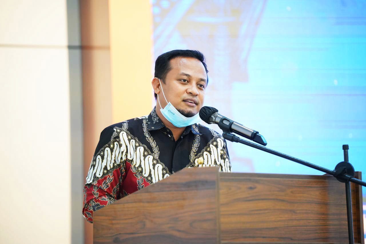 Talkshow DJP, Plt Gubernur Harap UU Cipta Kerja Dorong Perekonomian Sulsel