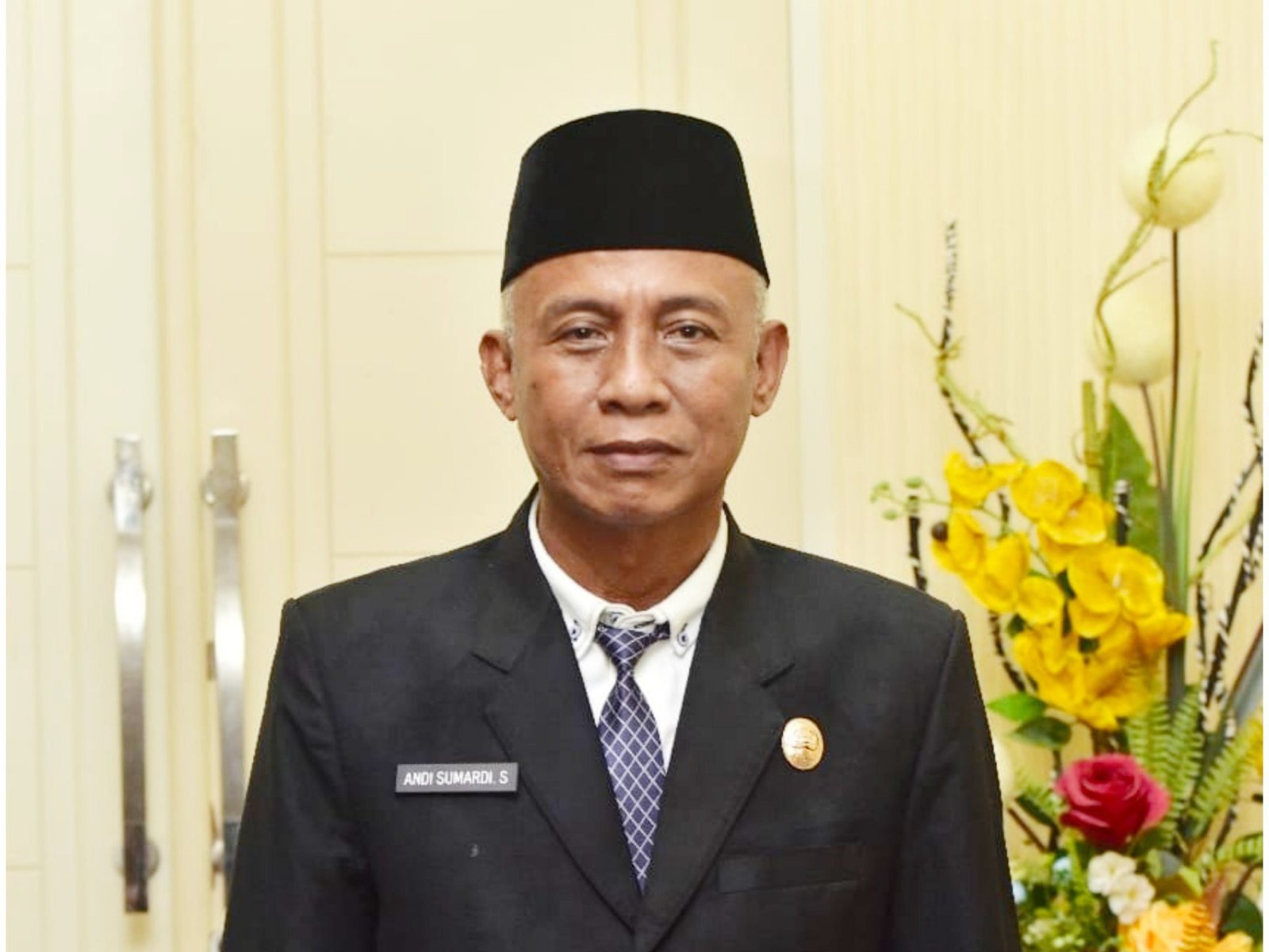 Kaban Bapenda Sulsel Prihatin atas Terbakarnya Rumah Adat Bola Soba