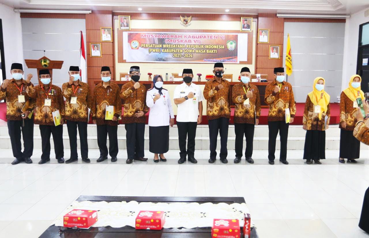 Wabup Gowa Harap PWRI Terus Berkontribusi untuk Dukung Kemajuan Daerah 2 Wabup Gowa Harap PWRI Terus Berkontribusi untuk Dukung Kemajuan Daerah
