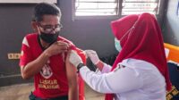 PD Pasar Makassar Raya Vaksinasi Massal Pedagang Pasar Tradisional Pannampu