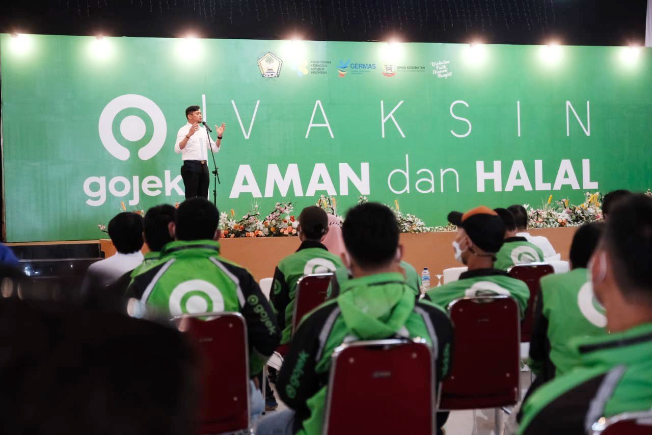 300 Mitra Gojek di Gowa Ikut Vaksinasi Covid-19