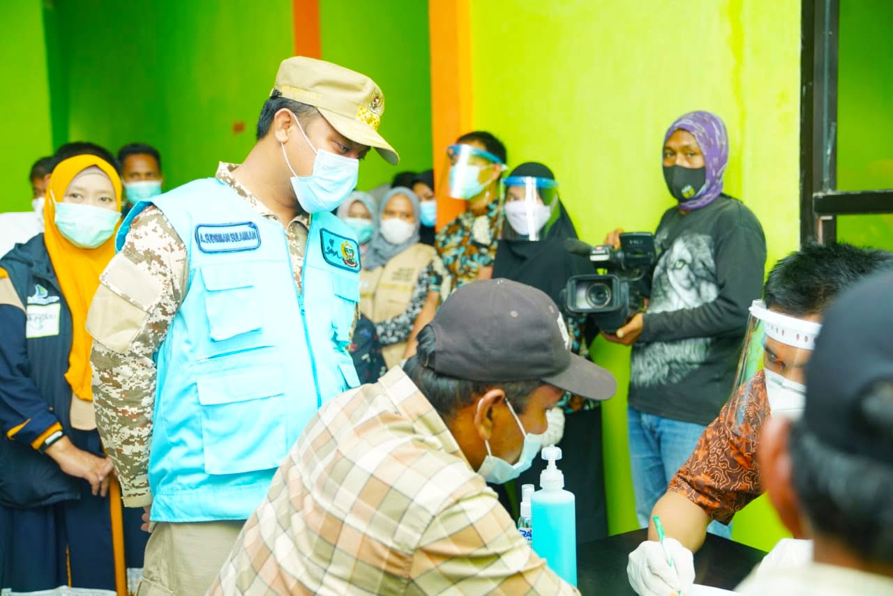 Tinjau Vaksinasi Di Luwu, Plt Gubernur: Dalam Rangka Persiapan Sekolah Tatap Muka