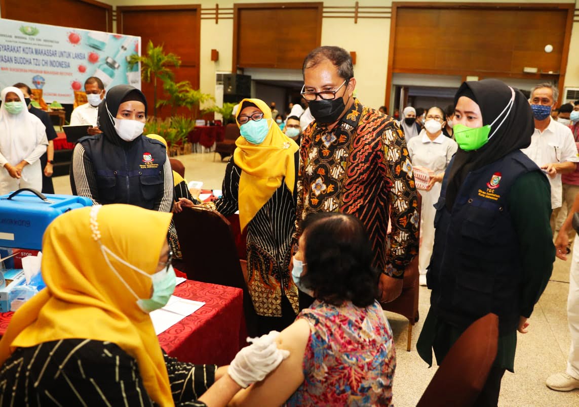 Komunitas Tzu Chi Dukung Program Festival Vaksin Inisiasi Danny