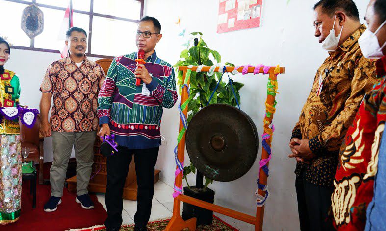Kadisdik Sulsel Resmikan Gedung Lab SMAN 3 Selayar 2 IMG 20210403 184017
