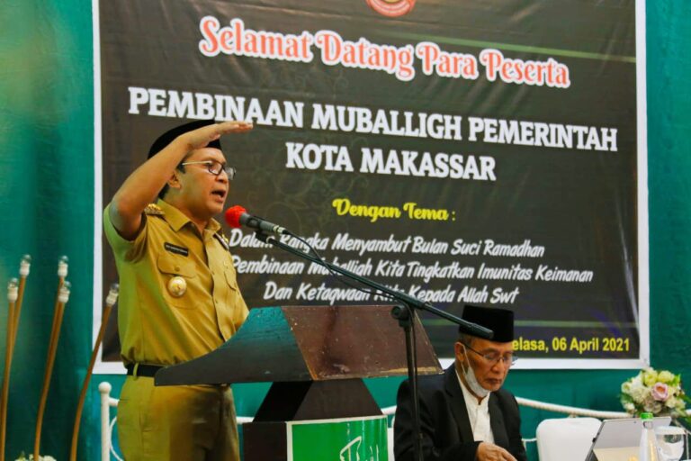 Danny Pomanto: Peran Mubaligh Penting Tangkal Isu-Isu Resahkan Masyarakat 12 Danny Pomanto: Peran Mubaligh Penting Tangkal Isu-Isu Resahkan Masyarakat